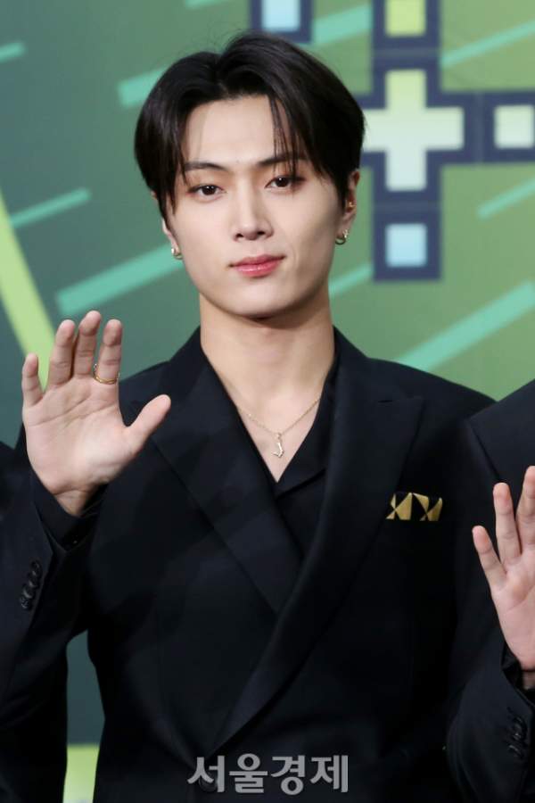 엔하이픈 제이