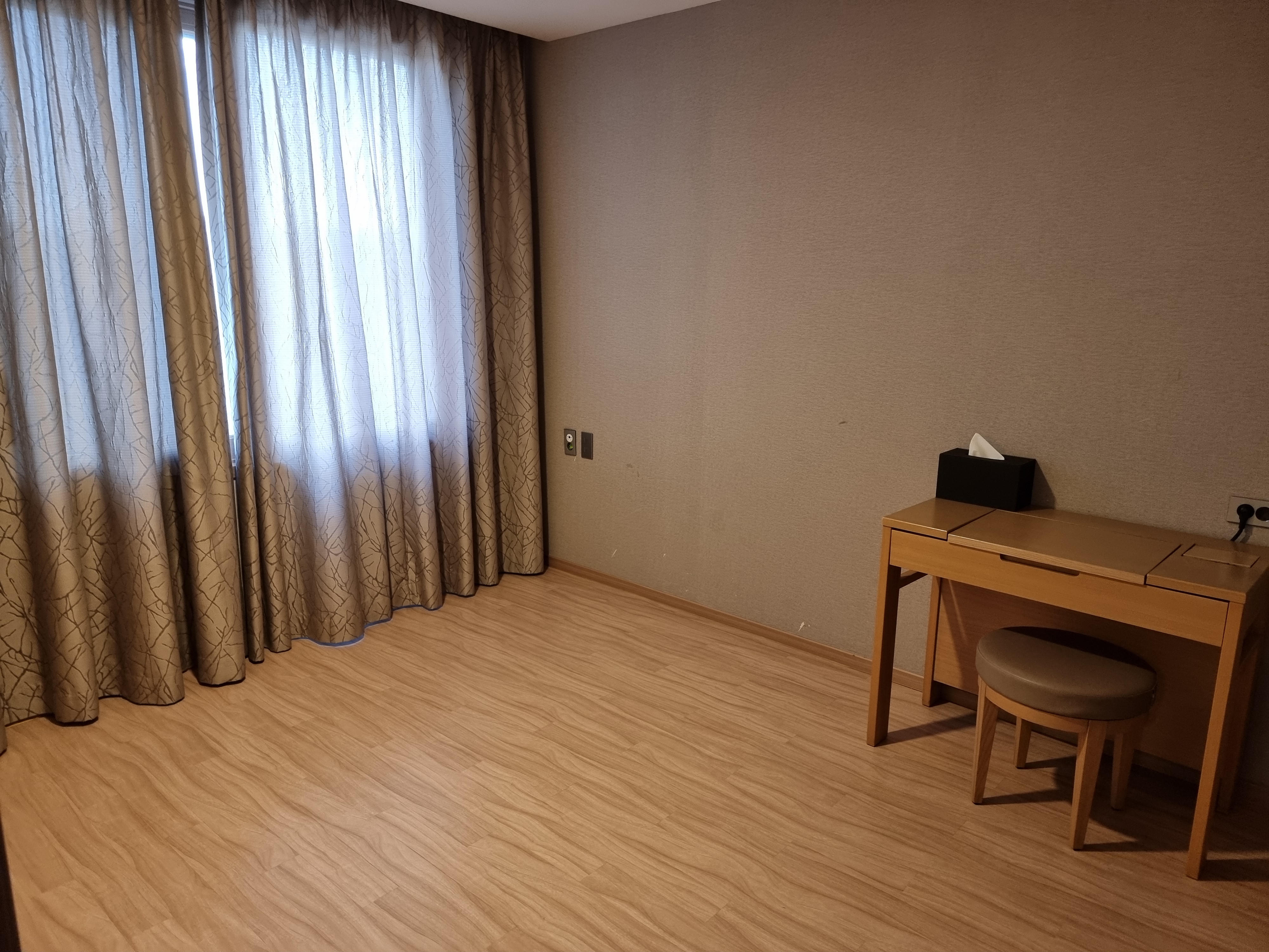 스위트 온돌 객실 안방