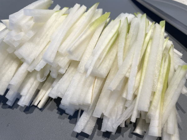 무생채 채썰기 완료