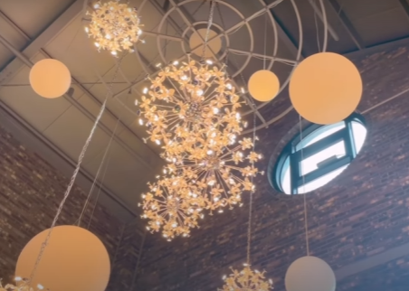 숲 속의 휴식처&amp;#44; 트리브링 (Treebring) 