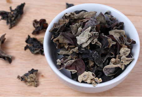 목이버섯의 효능과 부작용, 영양 성분, 건강에 미치는 영향