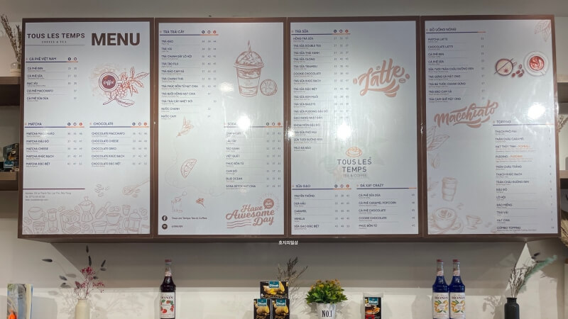 베트남 나트랑 카페 맛집 뚜레템프스 - 매장 메뉴판