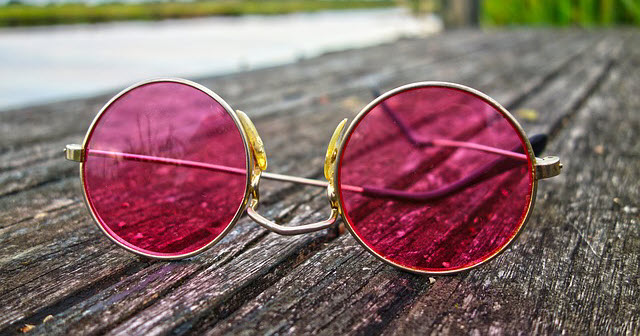 안경테 부러지는 꿈, 안경 깨지는 꿈 해몽