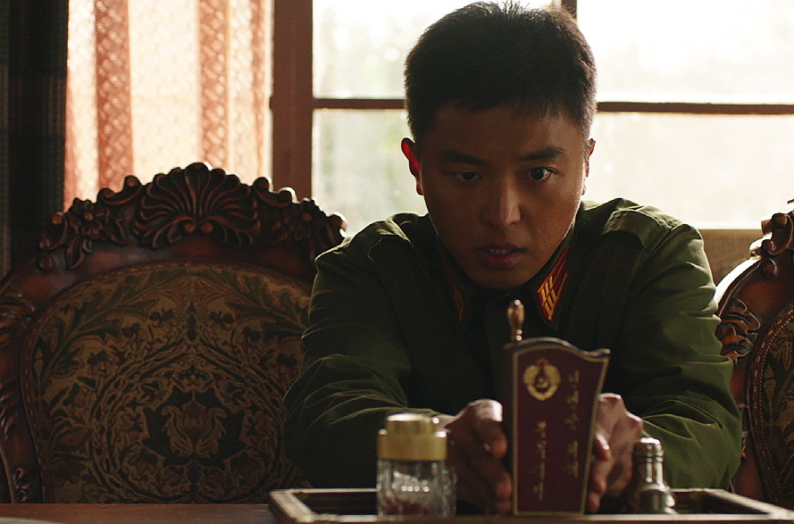 인민을 위해 복무하라 남자주인공