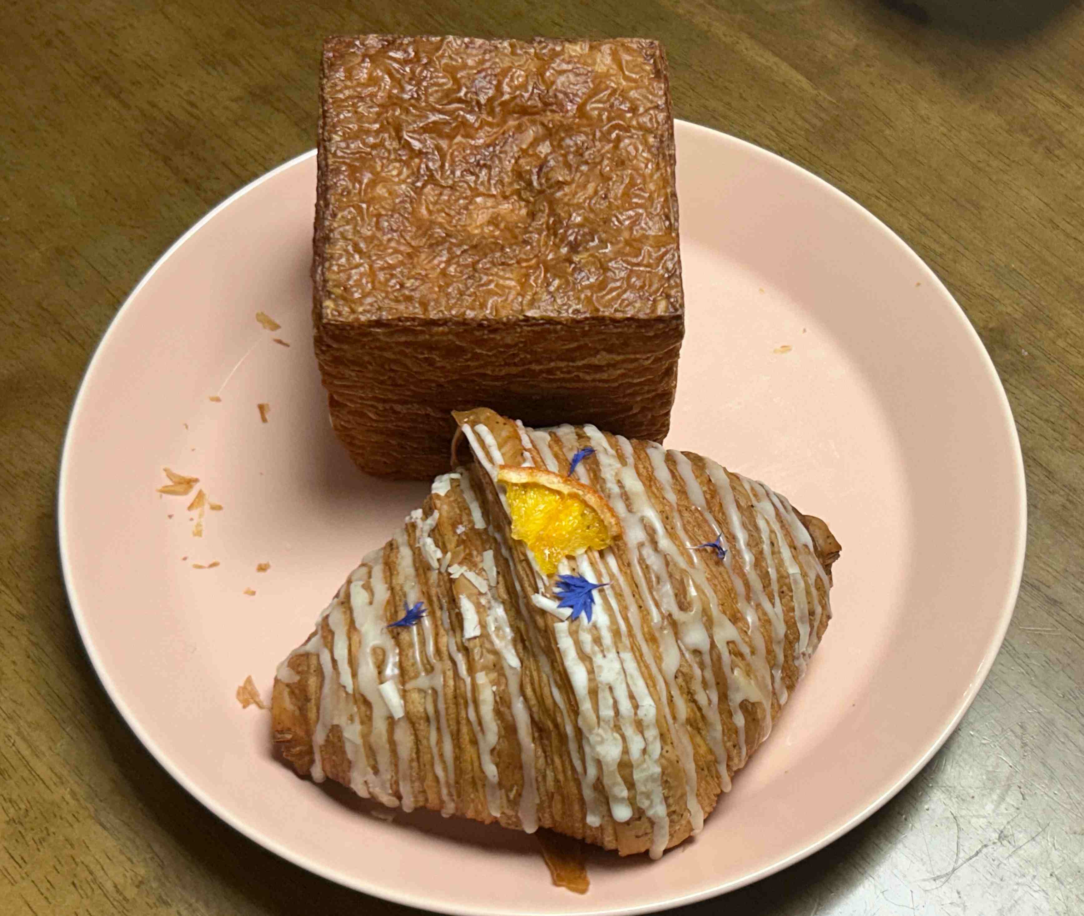 얼그레이 오렌지 크루아상, 페이스트리 식빵