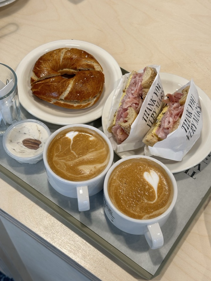 프레첼 베이글, 잠봉버터베이글샌드위치