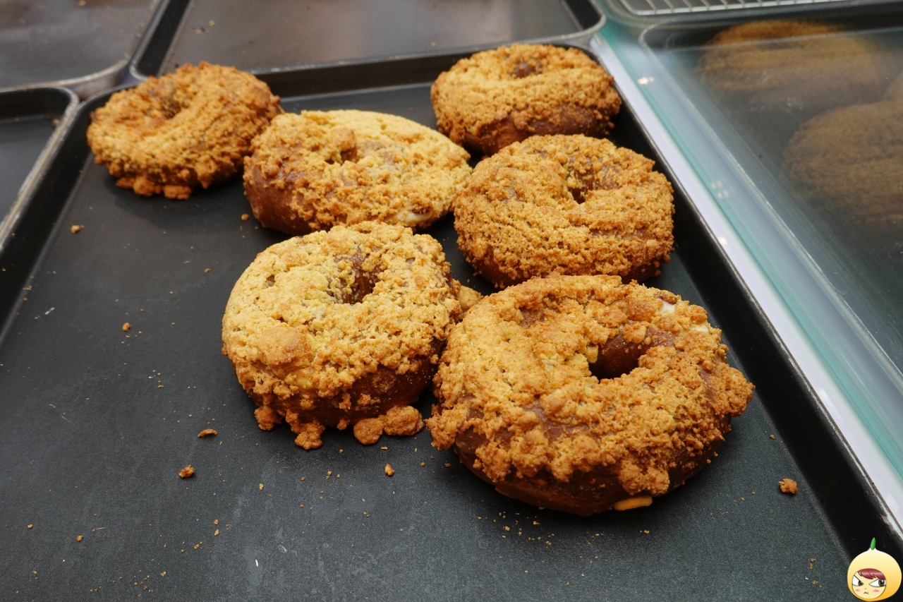 모카크림치즈찰빵