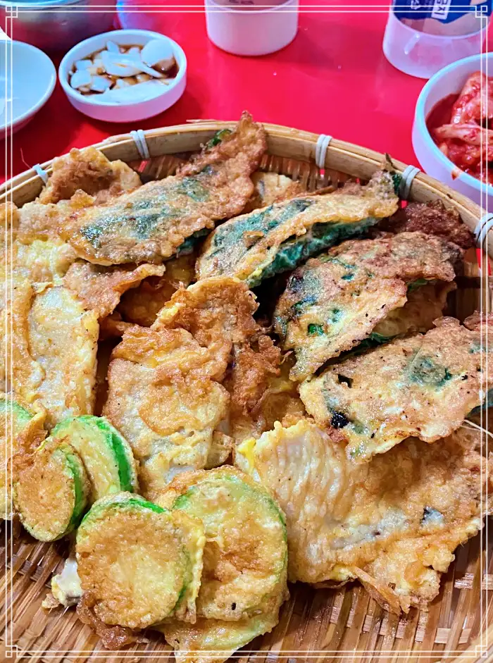 사당 이수 맛집 모듬전, 육전, 동그랑땡, 홍어무침