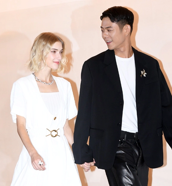 스테파니 미초바 프로필 나이 국적 학력 모델 경력 인스타