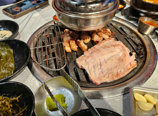 고기싸롱 돼지갈비살