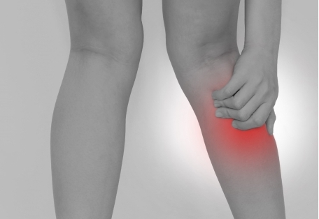 종아리 근육 통증 원인