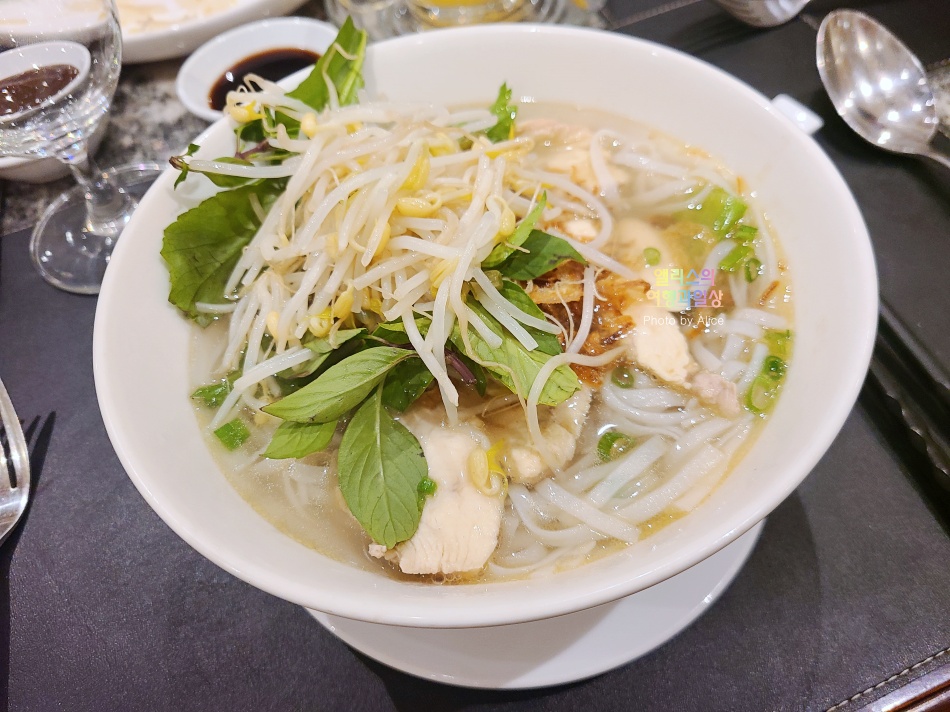 호이안 멀베리 컬렉션 실크빌리지 더 테라스 & 더뮤즈 조식, 디너 후기