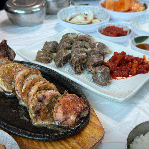 장터순대국6