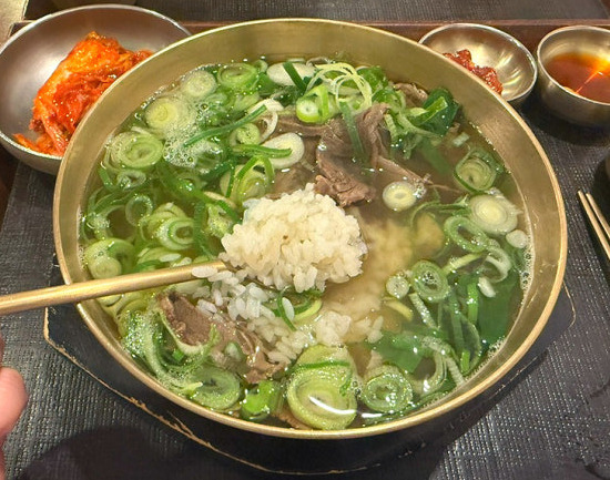 넌센스 퀴즈 50개 송년회 신년회 분위기 살려줄 곰탕