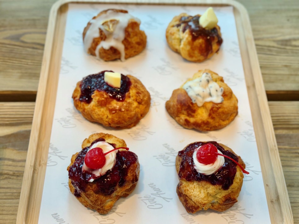 가평 베이커리 카페 아우라