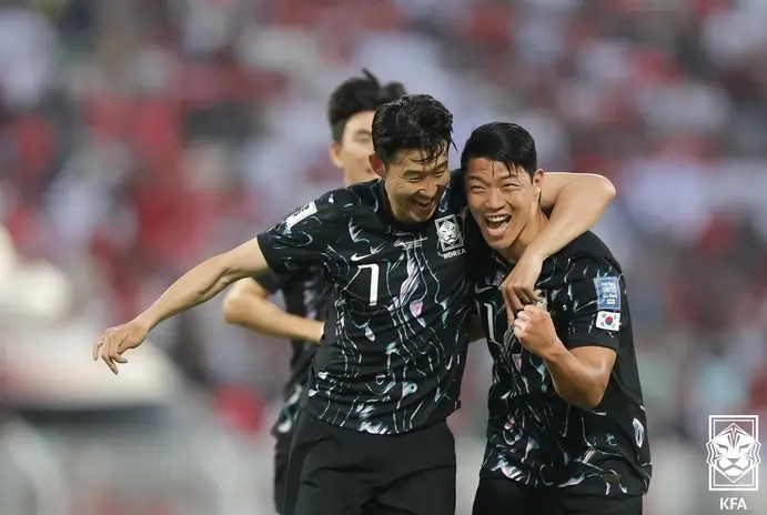 첫골 주인공 황희찬