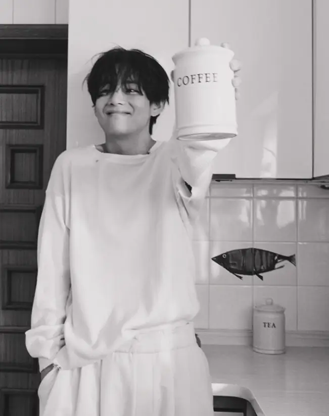 방탄소년단 BTS 멤버프로필 나이 키 혈액형 MBTI 인스타 빅히트 하이브