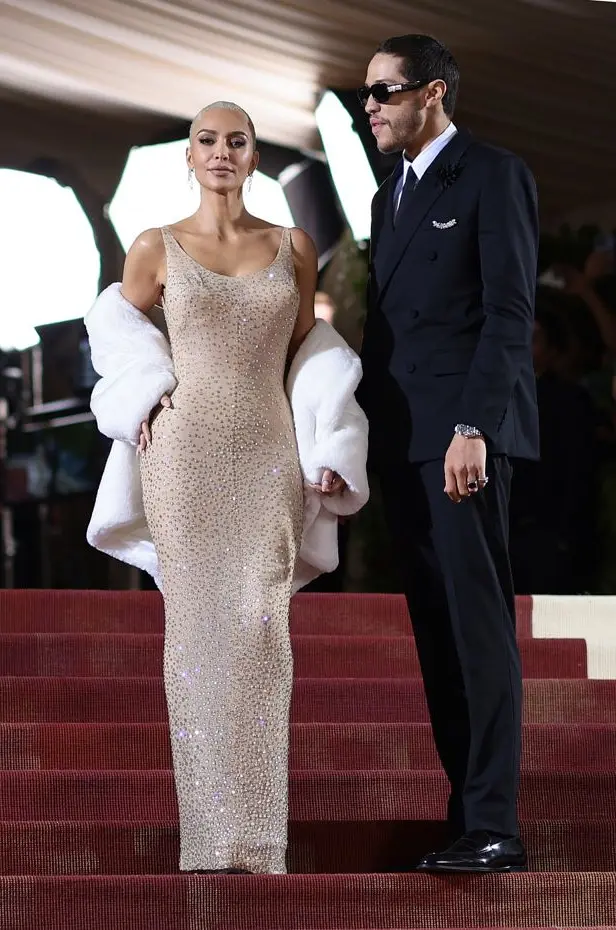 킴 카다시안 메트갈라