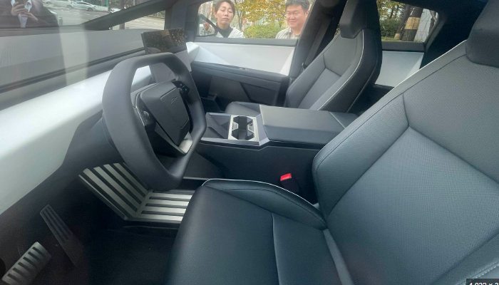 테슬라 사이버트럭 가격 제원 출시일 2025