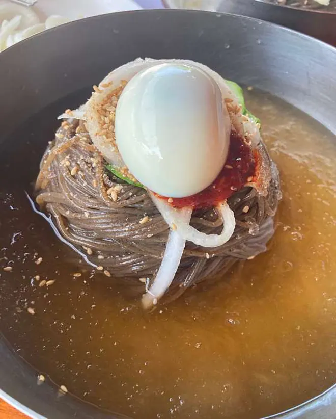 토담막국수
