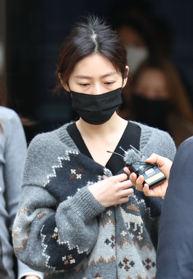 김새론