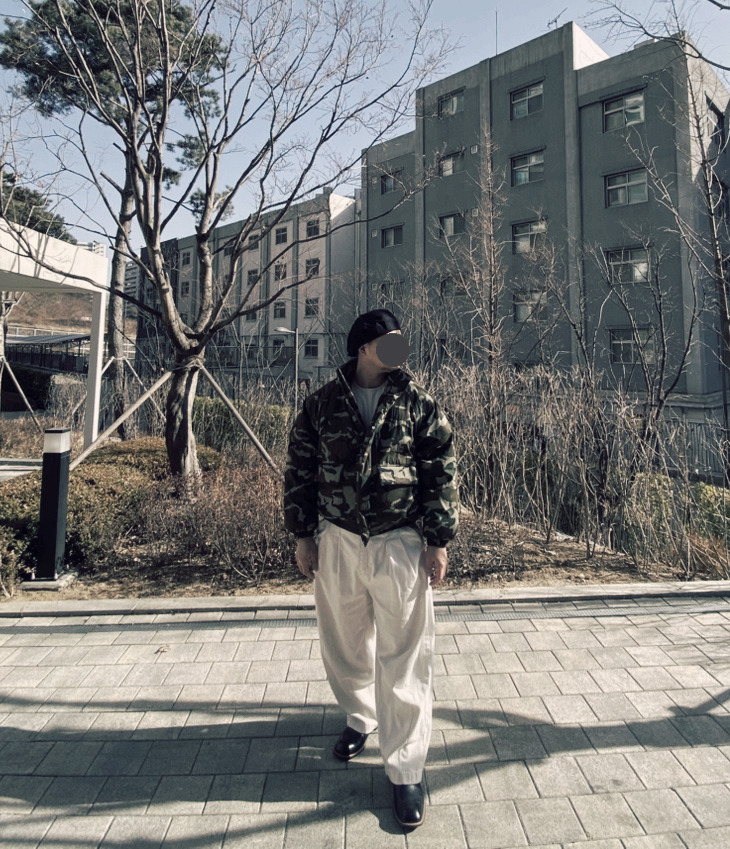 데일리룩('26.2.22.)밀리어네어햇 헌팅캡 베레모, 파르티멘토 카모패딩 밀리터리패딩, 무신사스탠다드 슬리브티셔츠, 무신사스탠다드 벌룬팬츠, 헬로헬 스퀘어 엔지니어부츠 웨스턴부츠