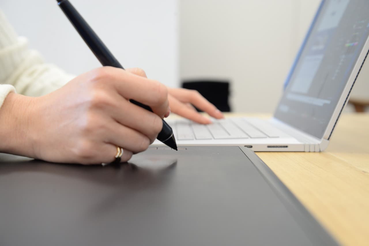 무료 도구를 활용한 디지털 일러스트레이션 입문