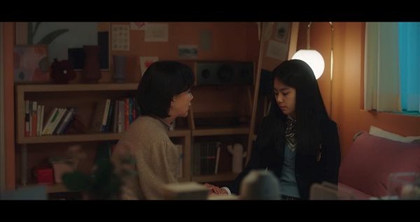 이랑을-다독이는-정숙