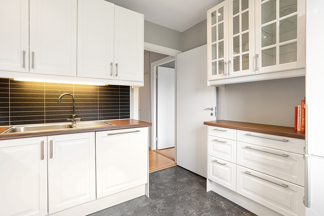 이사 전 수납장 사진