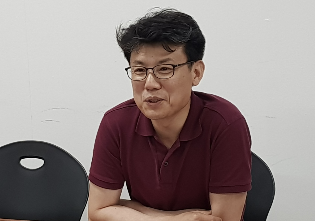 진성준2