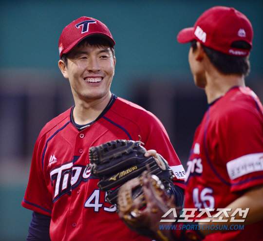 김병현 햄버거 가게