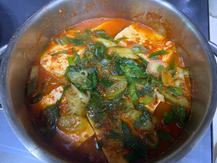 완성된 참치두부조림