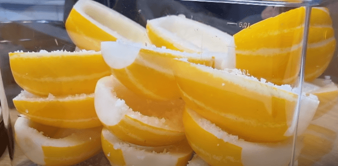 참외장아찌 요리법 3