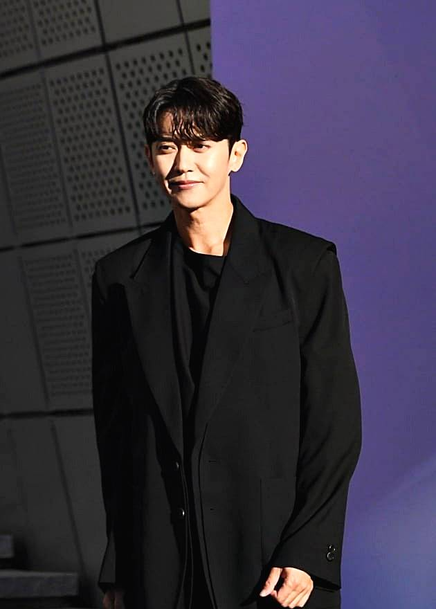 강균성