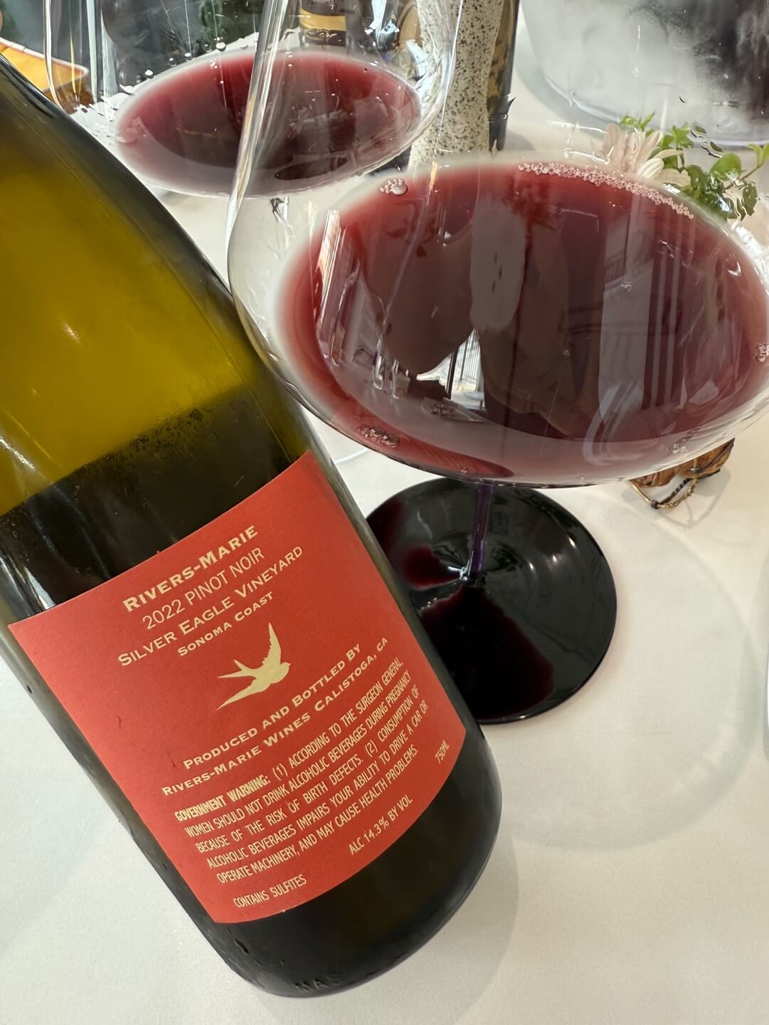 Rivers-Marie Bearwallow Vineyard Pinot Noir 2021, Anderson Valley, California, USA๏ฝ๋ฆฌ๋ฒ์ค-๋ง๋ฆฌ ๋ฒ ์ด์ฐ๋ก์ฐ ๋น์ผ๋ ํผ๋
ธ ๋์ 2021