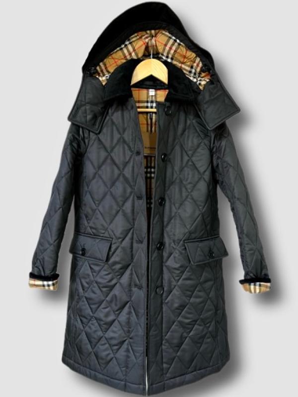 BURBERRY 버버리 데레햄 디태처블 후드 모노그램 모티프 롱 퀼팅 코트