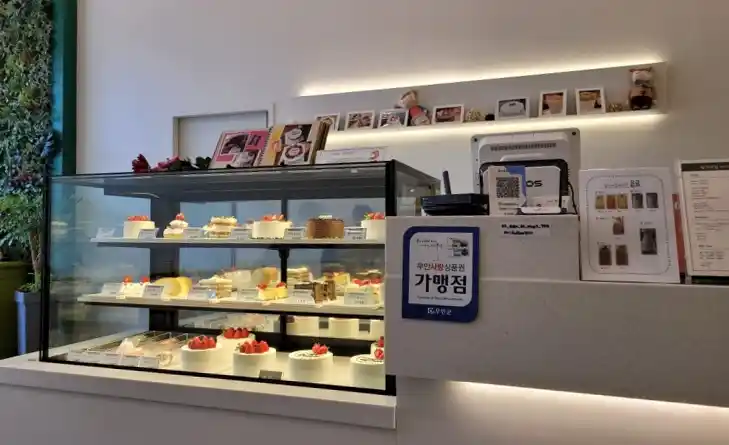 딸기네 케이크 남악점 가게 전경
