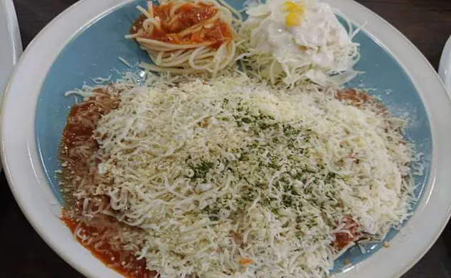 돈까스먹는용만이