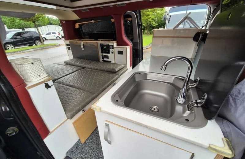 스타렉스 캠핑카 중고차