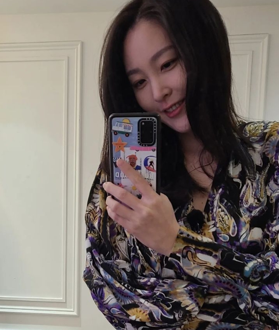 신아영 아나운서 대한축구협회 이사 승부조작 사면 인스타 사과문 남편 임신 몸매