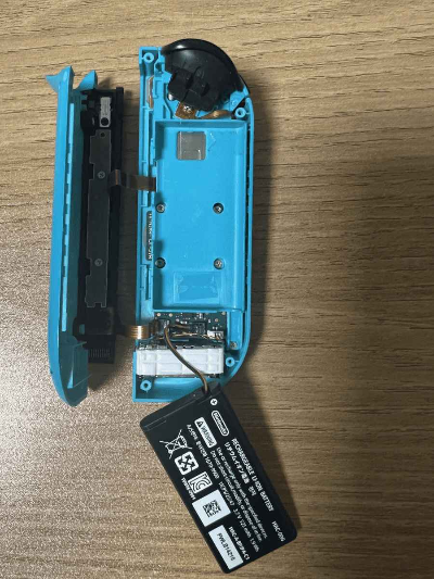 닌텐도 스위치 조이콘 분해 사진