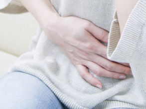 :오른쪽 옆구리 통증 의심되는병