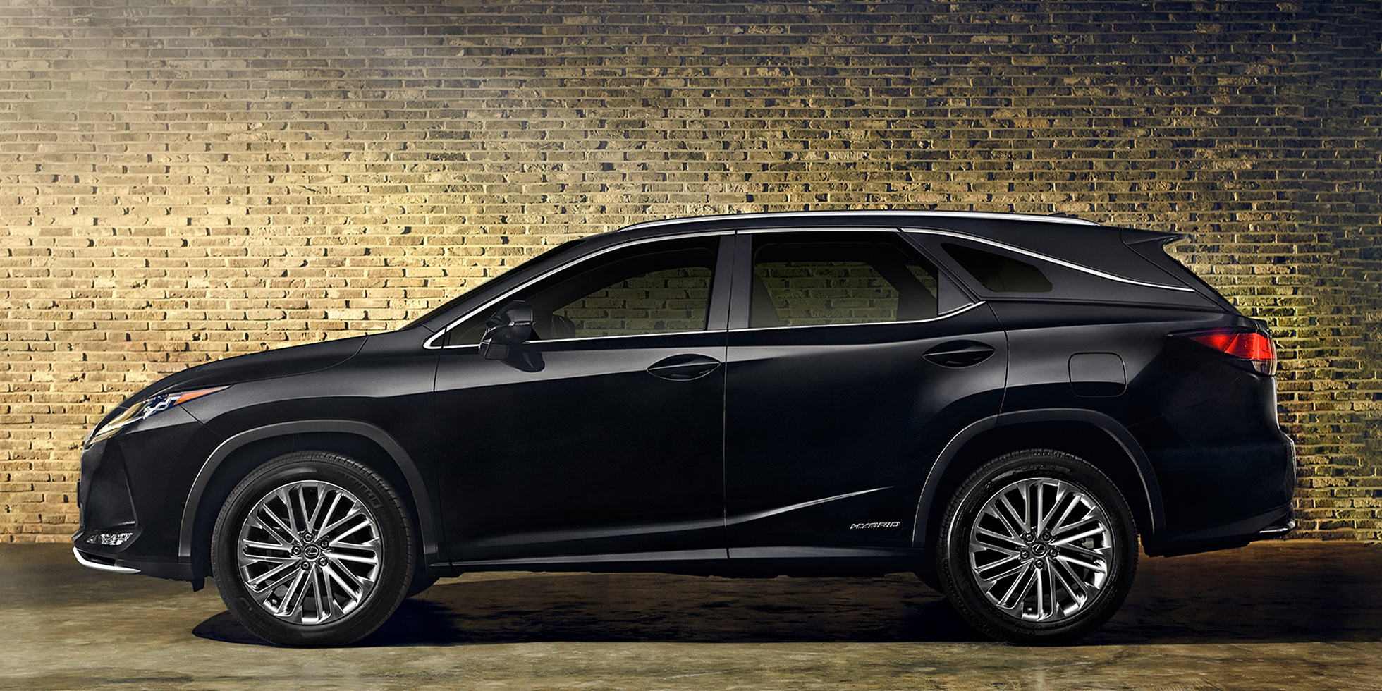 2020년형 렉서스 RX450h 외관 사이드 사진