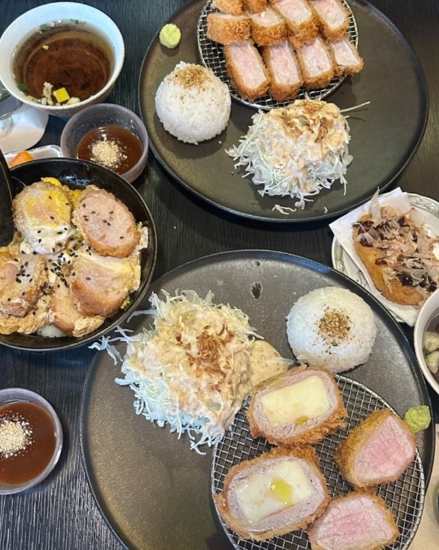 -돈가스의달인-밤리단길-가츠잇