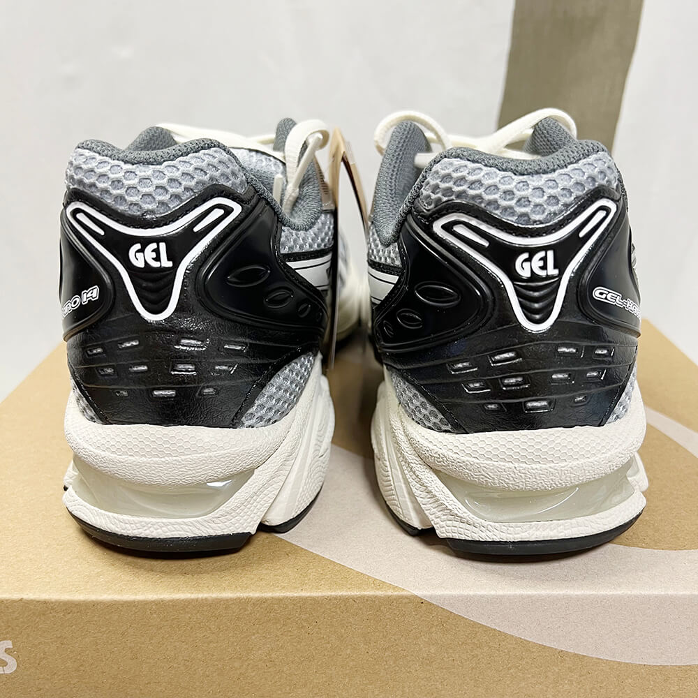 신발-뒷면-디자인