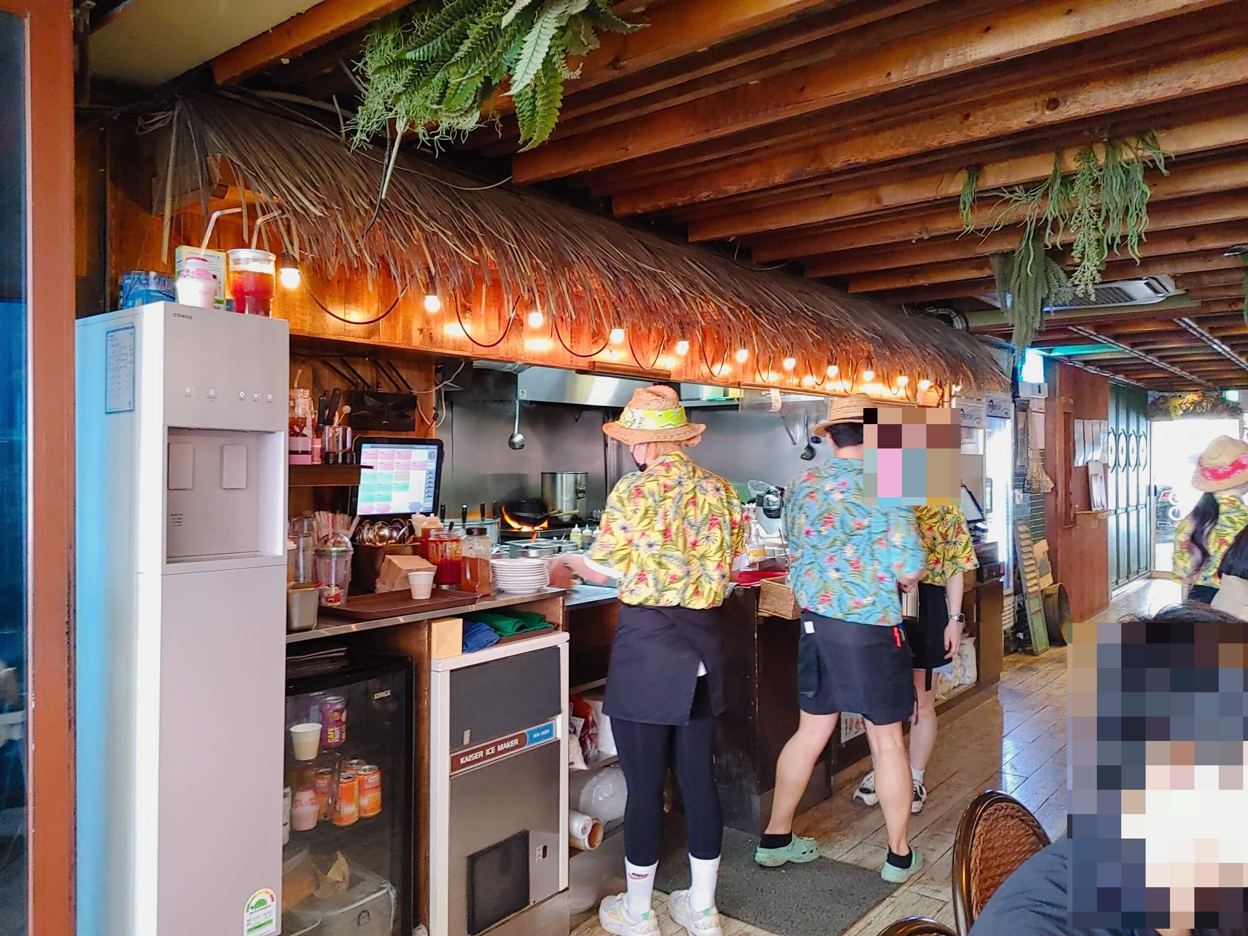 송정_어밤부_주방및_실내