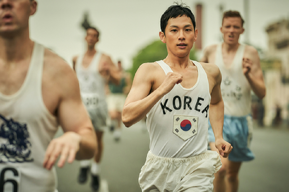 배우 임시완이 &#39;1947 보스톤&#39;에서 마라토너 서윤복으로 변신해 열연을 펼치고 있다. [사진=롯데엔터테인먼트]
