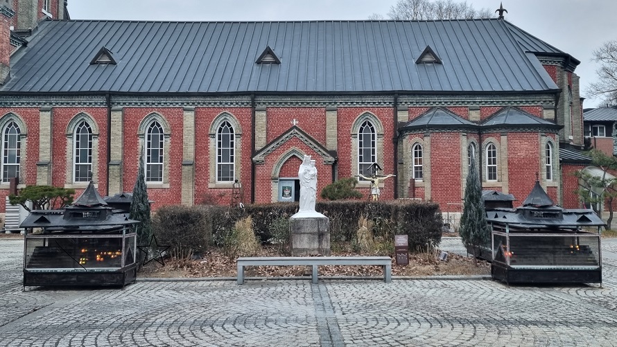 감곡성당 성모동산 사진