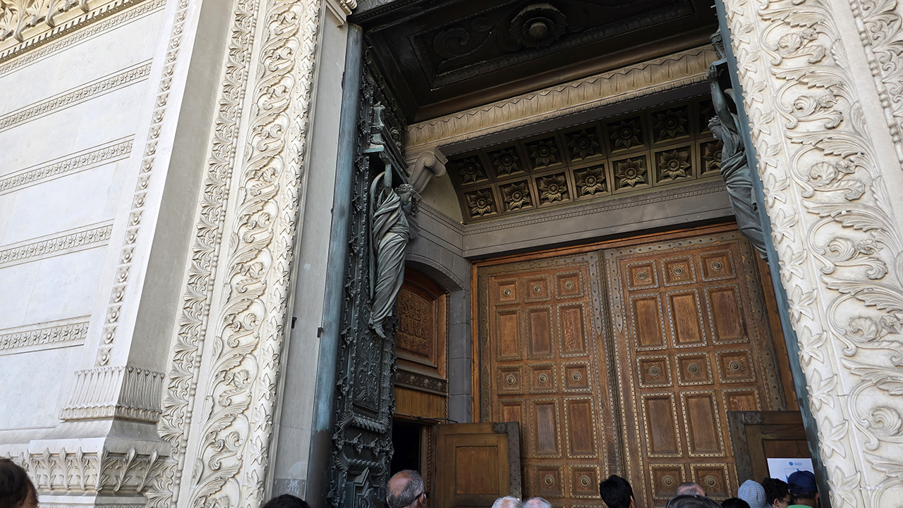 노트르담 대성당 입구