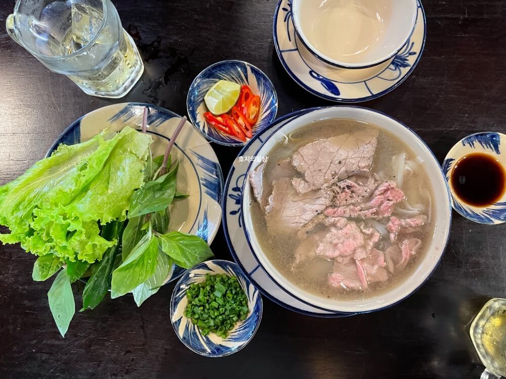 나트랑 베트남 가정식 맛집 엇 히엠 - 소고기 쌀국수